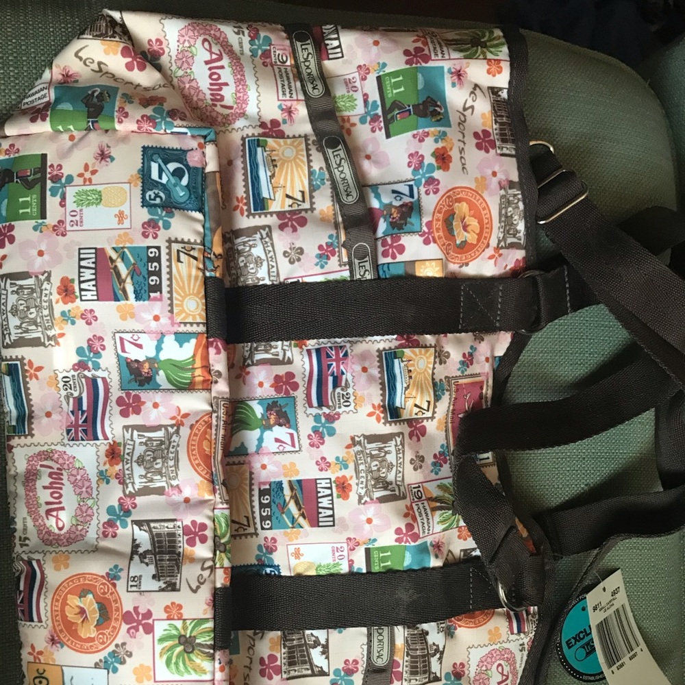 Le Sportsac purse Hawaii exclusive print
